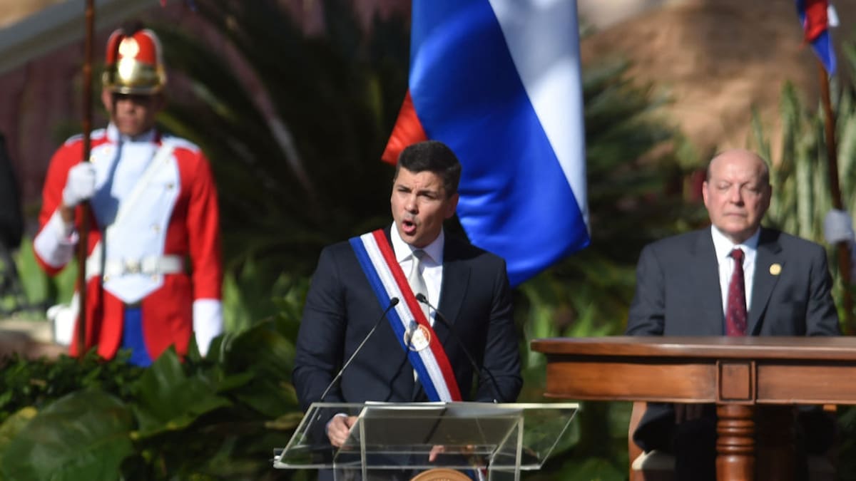 “La democracia está viviendo una crisis en América Latina”: presidente Santiago Peña