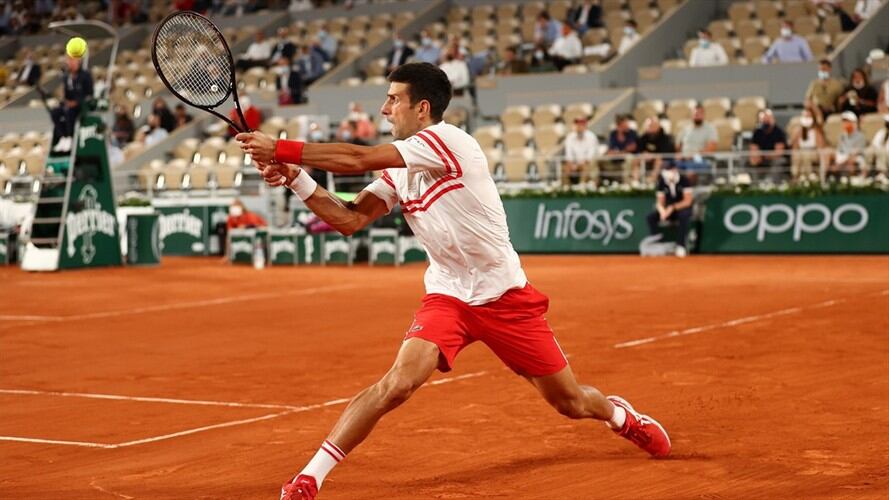 Tenista Novak Djokovic en la semifinal del Roland Garros ante Rafael Nadal. Foto: Julian Finney/Getty Images