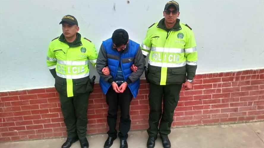 Capturan en Tunja supuesto sacerdote que era solicitado en Vichada por abuso de menores. Foto: Policía Metropolitana de Tunja