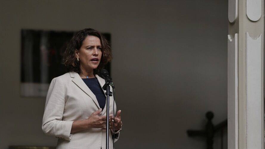 La ministra Nancy Patricia Gutiérrez explicó que escucharán todas las propuestas para estudiar su viabilidad jurídica.. Foto: Colprensa