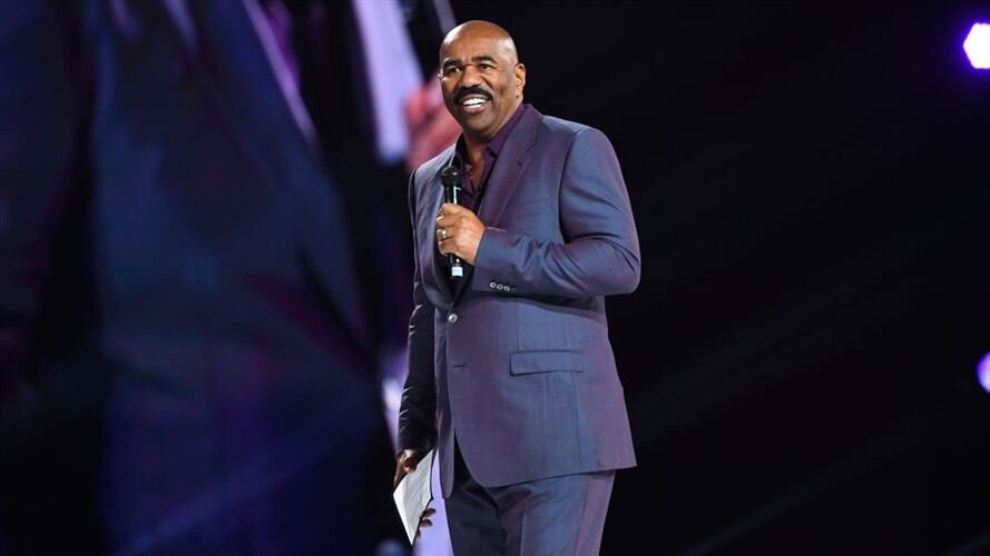 Steve Harvey presenta Miss Universo 2019. Foto: Getty Images