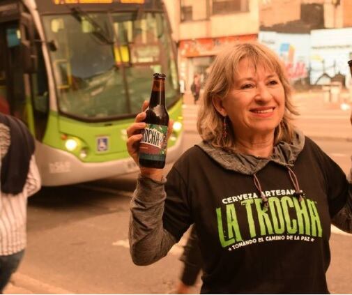 Doris Suárez. Foto: Instagram @latrochacerveza