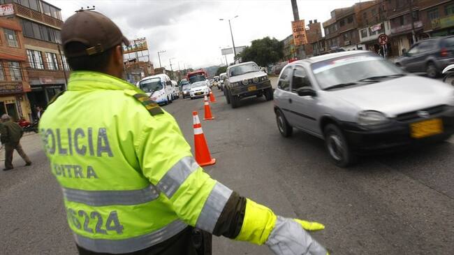 Más de 17 mil comparendos se impusieron durante este fin de semana en el país. Foto: Colprensa