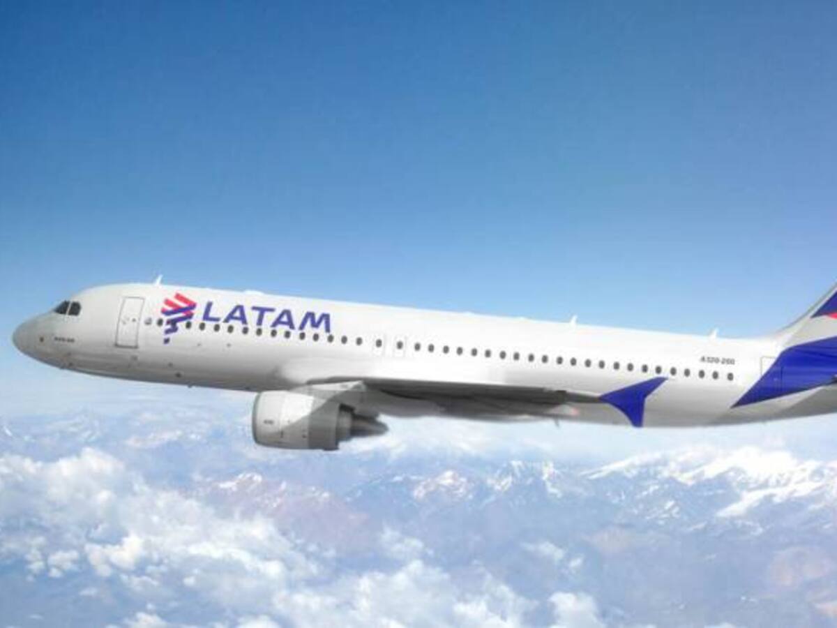 Latam, inconforme con proceso de unión de Avianca y Viva como tercera interesada