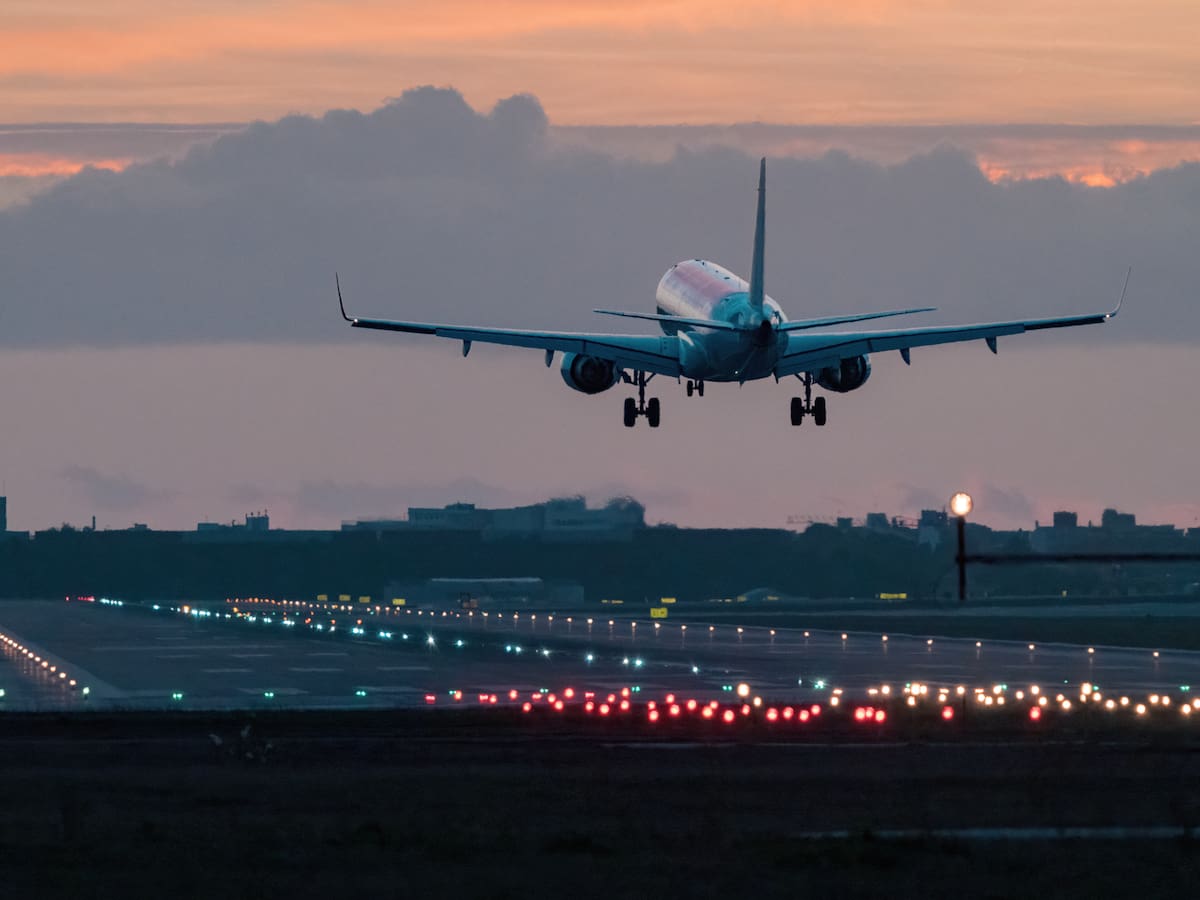 Por celebración del 20 de julio, habrá cierres en espacios aéreos de Bogotá y Santa Marta