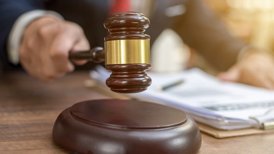 La Fiscalía descubrió un modelo ilegal en el que varias empresas acordaron su participación en subastas públicas, fingieron libre competencia y se quedaron con contratos.. Foto: Getty Images