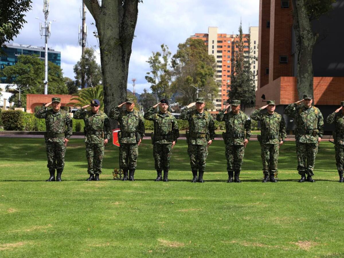 Hay cambio de comandantes en el batallón de la Brigada 13 del Ejército