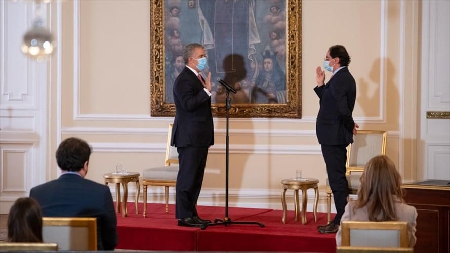 Duque insiste en el diálogo “sin dejar que la Constitución sea manoseada y pisoteada”. Foto: Presidencia