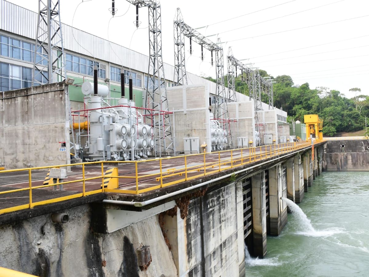 Caso Hidro Urrá: MinHacienda pidió a Fiscalía ampliar investigación sobre EMEC S.A.S.