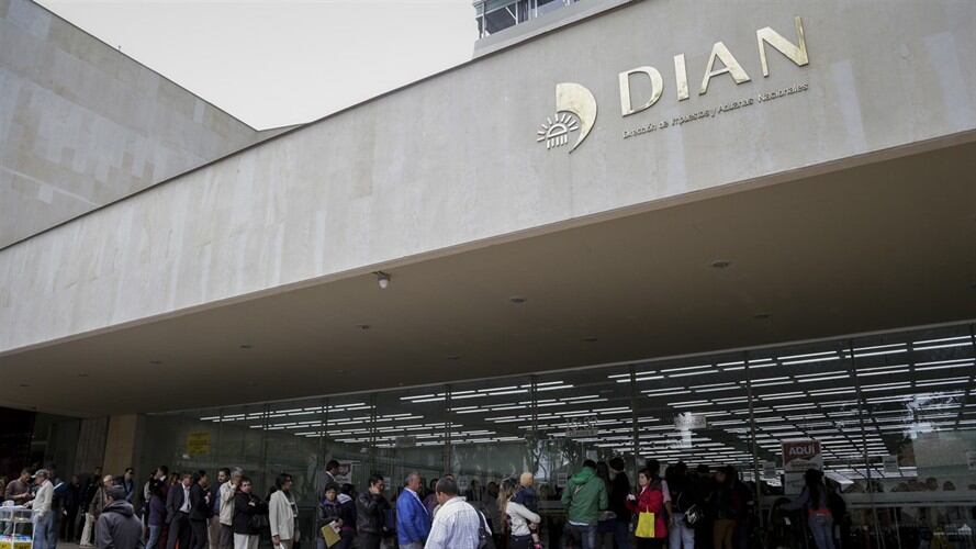 Declaración de renta: ¿Por qué unos pagan millones y otros nada?. Foto: