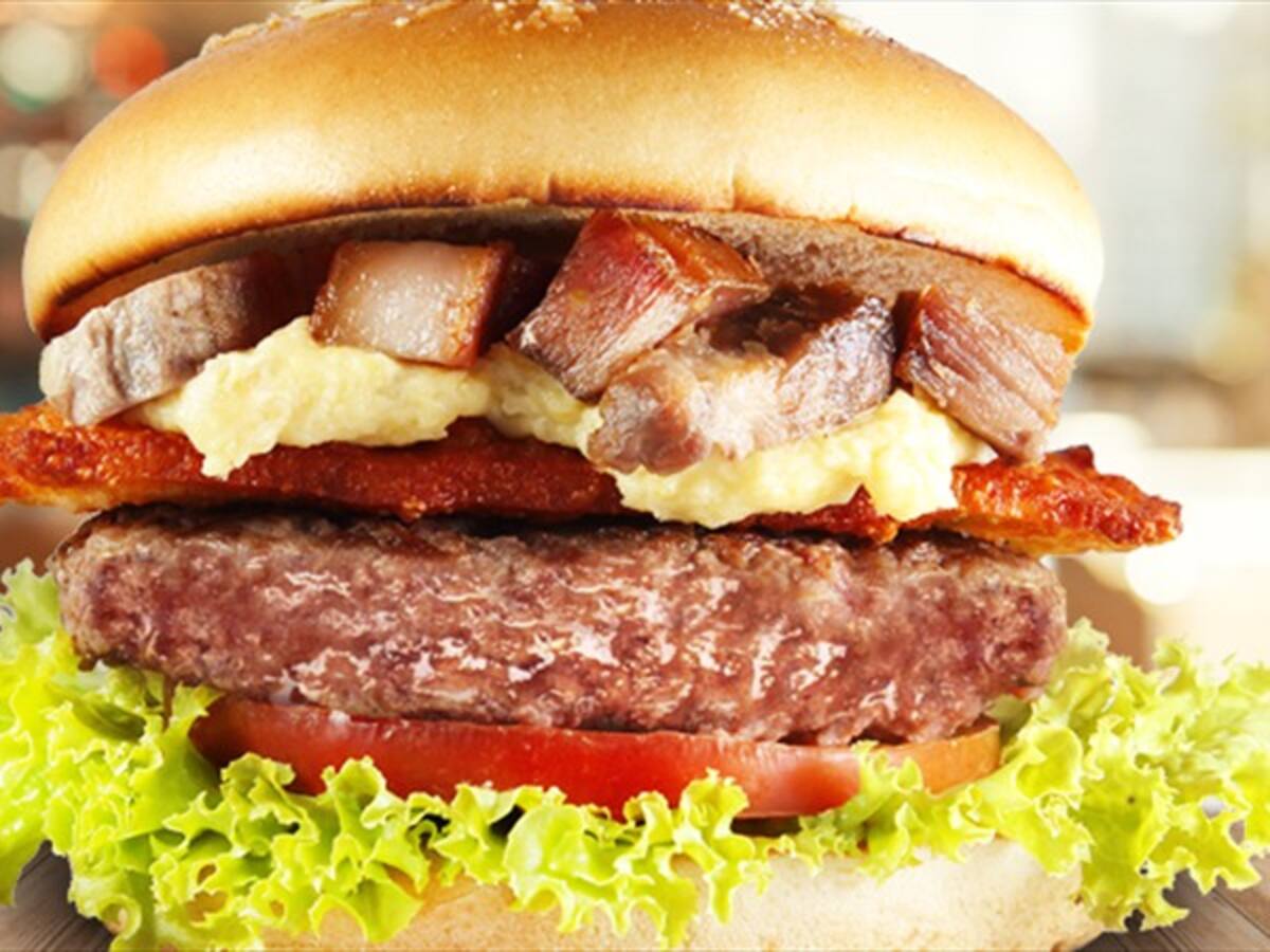 Las súper hamburguesas de Dcomik llegan al Burger Master