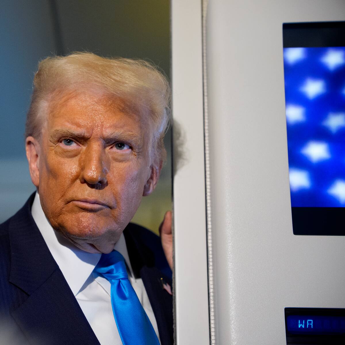 Trump avisó que “empezará a detener” el avance de narcotraficantes de Venezuela por tierra
