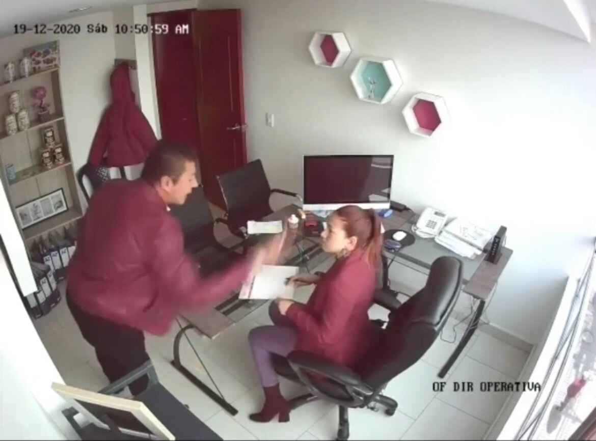 Denuncia pública, Acoso laboral. Foto: Cámaras de Seguridad.