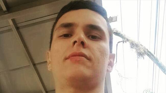 Duván Villegas recibió un impacto de bala durante el primer día del paro nacional. Foto: Cortesía