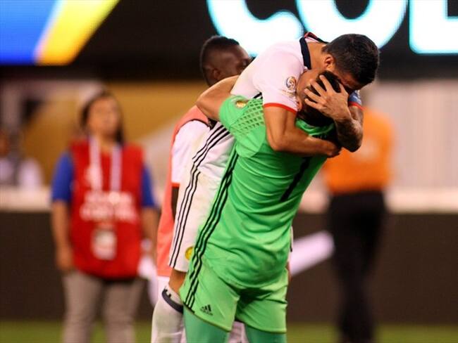 David Ospina y James Rodríguez. Foto: Colprensa