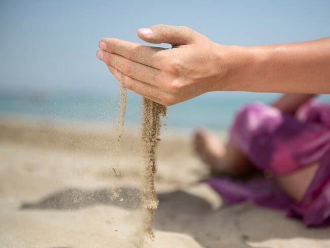 Imagen de referencia de arena en la playa.