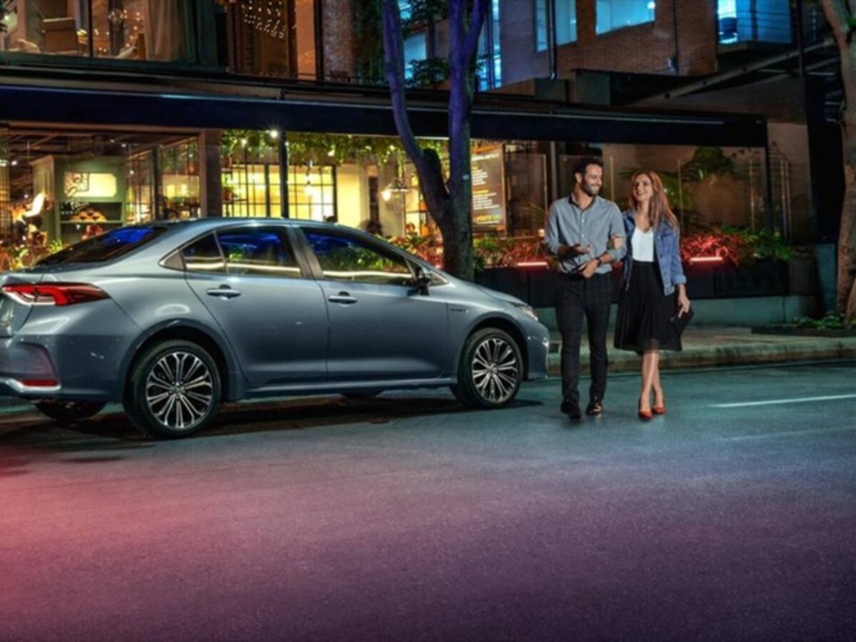 ¿Qué beneficios tienen los vehículos híbridos?