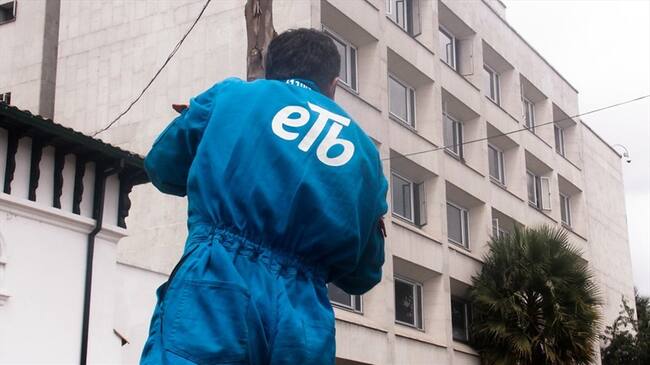 La Fiscalía aclaró que estas personas fueron imputadas por supuestas irregularidades en una interventoría por 1.200 millones de pesos y no por el “elefante blanco” de la ETB. Foto: Colprensa