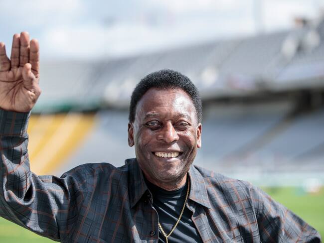 La leyenda del fútbol Pelé visita el Estadio Olímpico de Barcelona el 2 de septiembre de 2017 en Barcelona, España. Foto de Xavi Torrent/Getty Images.