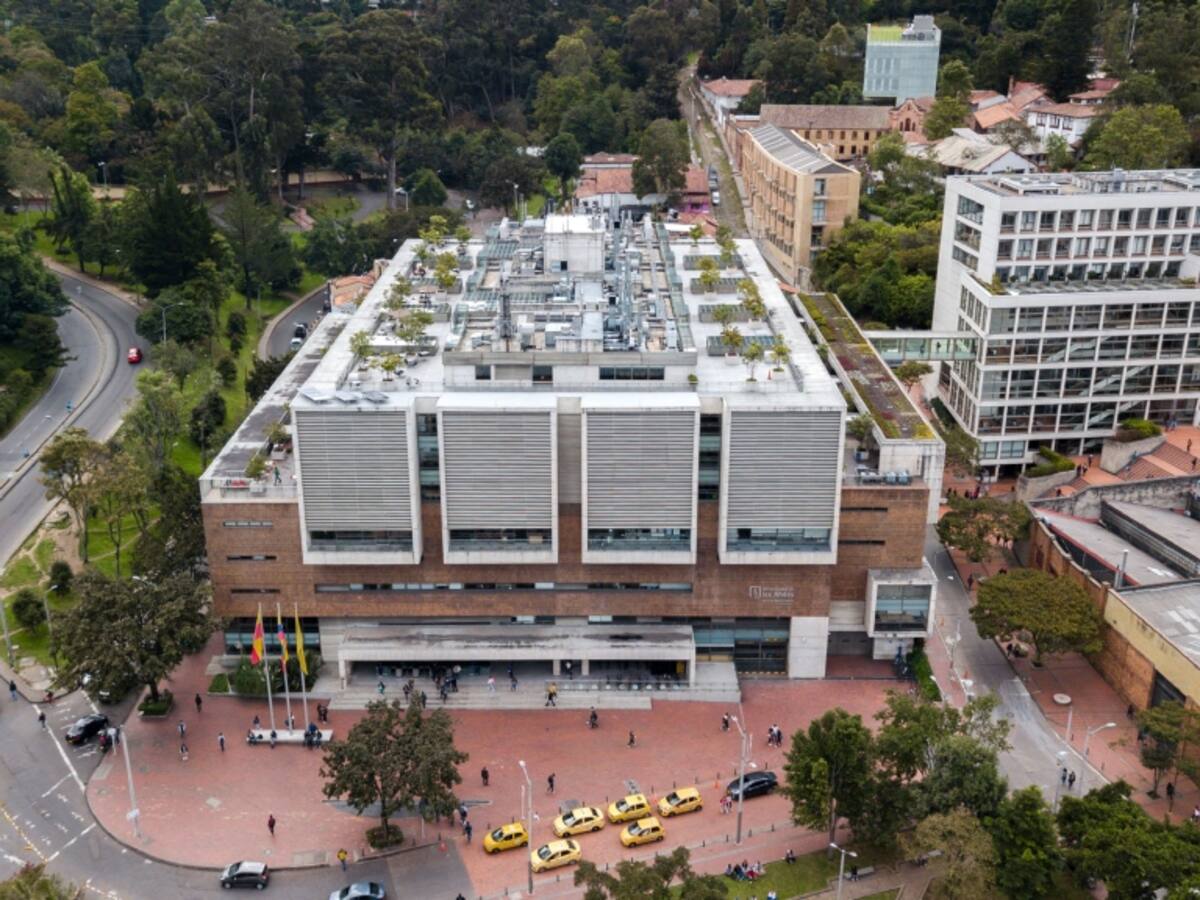 MinEducación da acreditación de alta calidad a Universidad de los Andes por 10 años