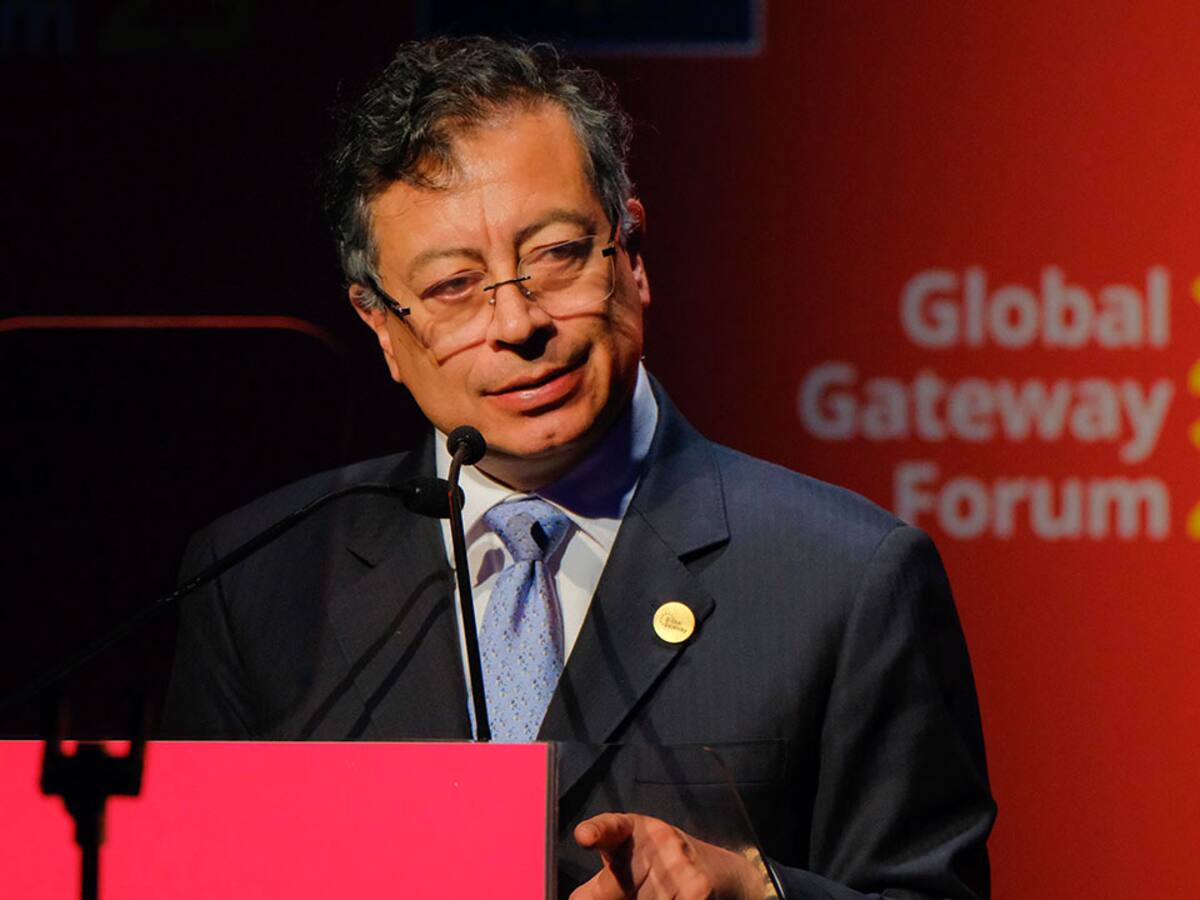 Presidente Petro invita a debatir temas claves de la humanidad en cumbre de Santa Marta