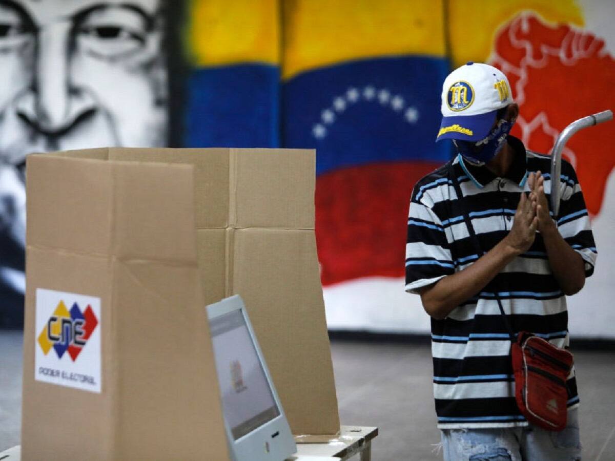 Avanzan elecciones regionales en Venezuela