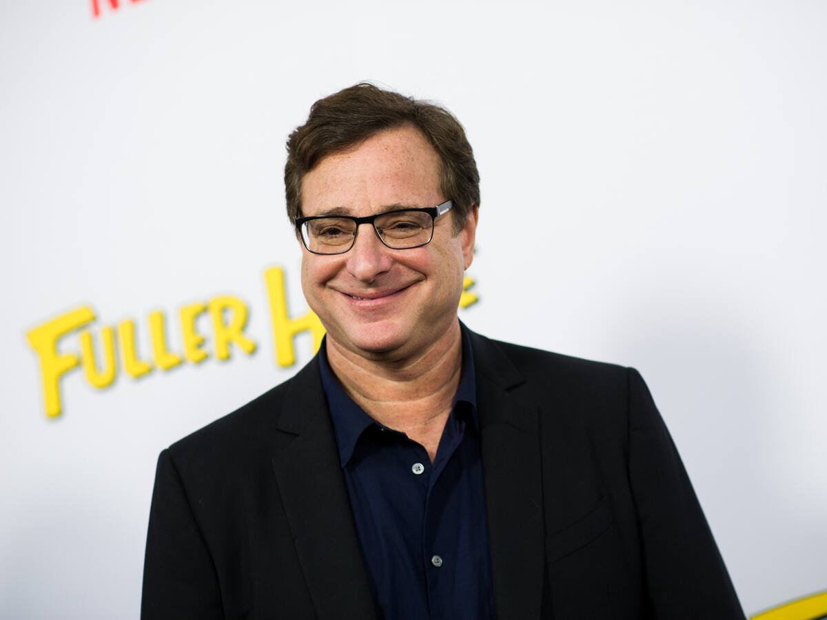 La causa de la muerte del actor Bob Saget fue un fuerte golpe en la cabeza, según su familia