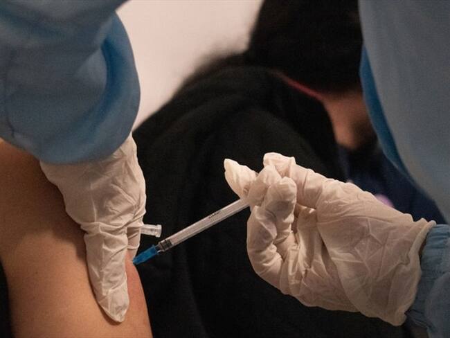 Colombia recibió un millón de vacunas de Sinovac. Foto: Getty Images/ Long Visual Press