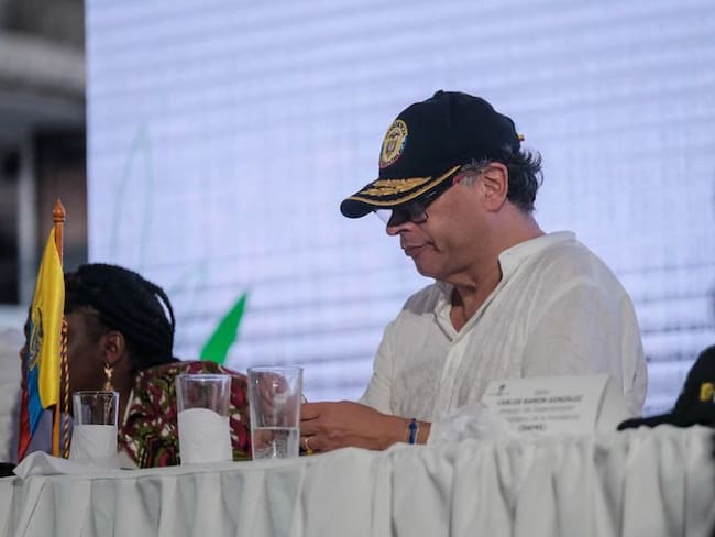 Al Oído: El presidente Gustavo Petro cree que está por encima de la ley