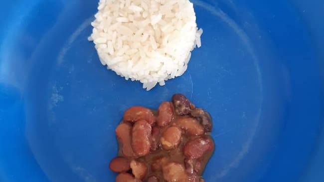Juan Carlos Martínez, director de 'Alimentos para Aprender', manifestó en Sigue La W que no existe ninguna falla en la alimentación escolar. . Foto: Cortesía a W Radio
