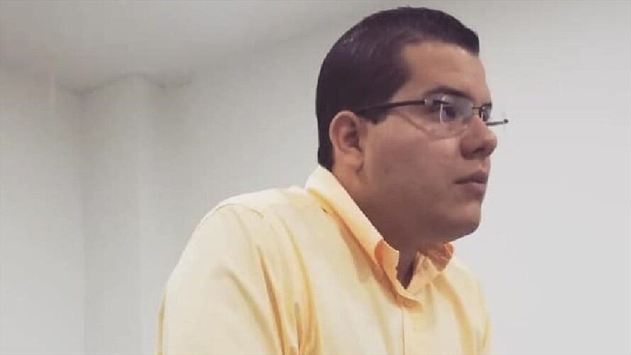 A través de un correo electrónico enviado por un anónimo a la Flip, se dio a conocer del posible atentado en contra de la integridad del abogado pereirano Daniel Silva. Foto: Redes sociales