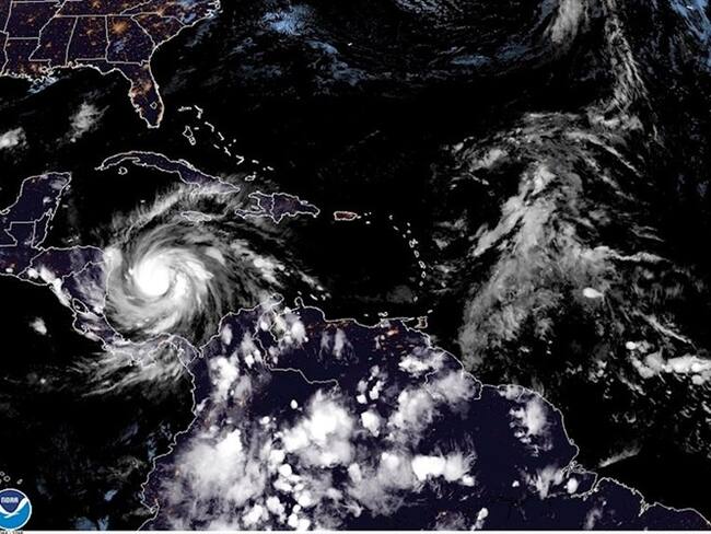 Crece la preocupación en Providencia por el paso del huracán Iota