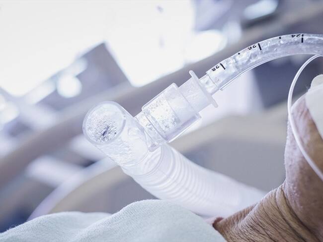 Estudio asegura que anticoagulantes podrían mejorar la supervivencia de pacientes COVID-19