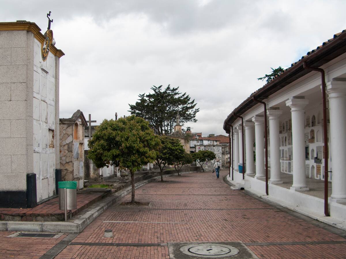 Procuraduría visitó la UAESP por alertas en proceso de contratación de operador de cementerios