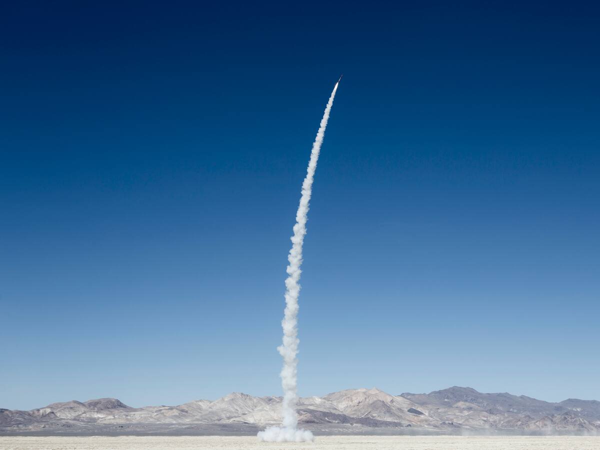 Hizbulá anuncia que lanzó “decenas” de cohetes contra Israel