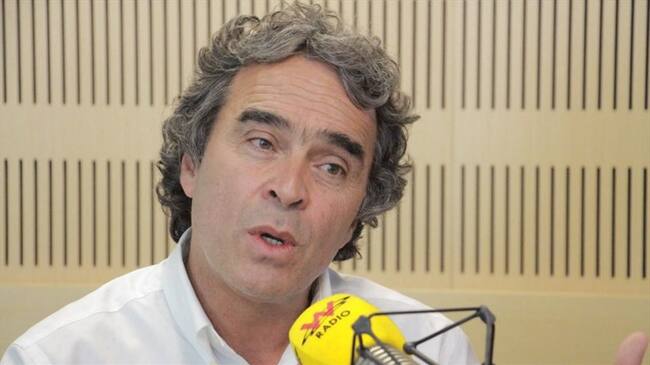 Sergio Fajardo en La W. Foto: La W con Vicky Dávila