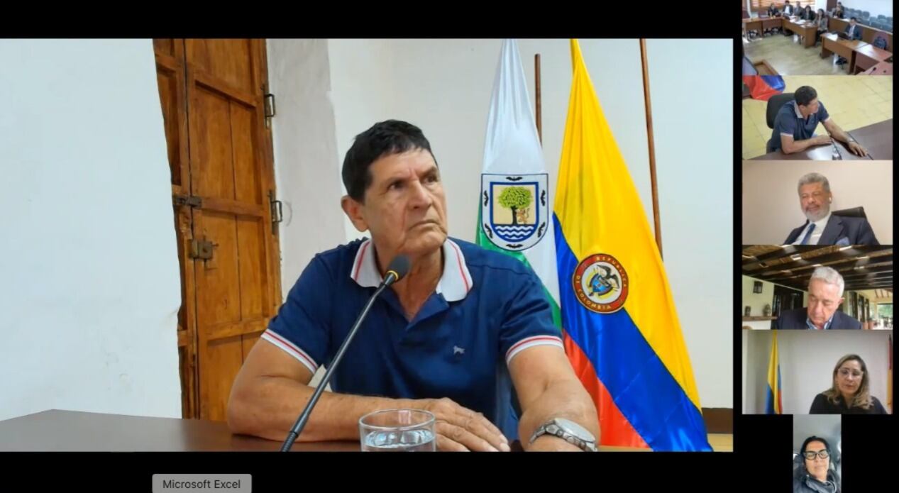 Juicio Álvaro Uribe: padre de Juan G. Monsalve aseguró que Iván Cepeda les ofreció asilo y dinero. Foto: captura de pantalla.
