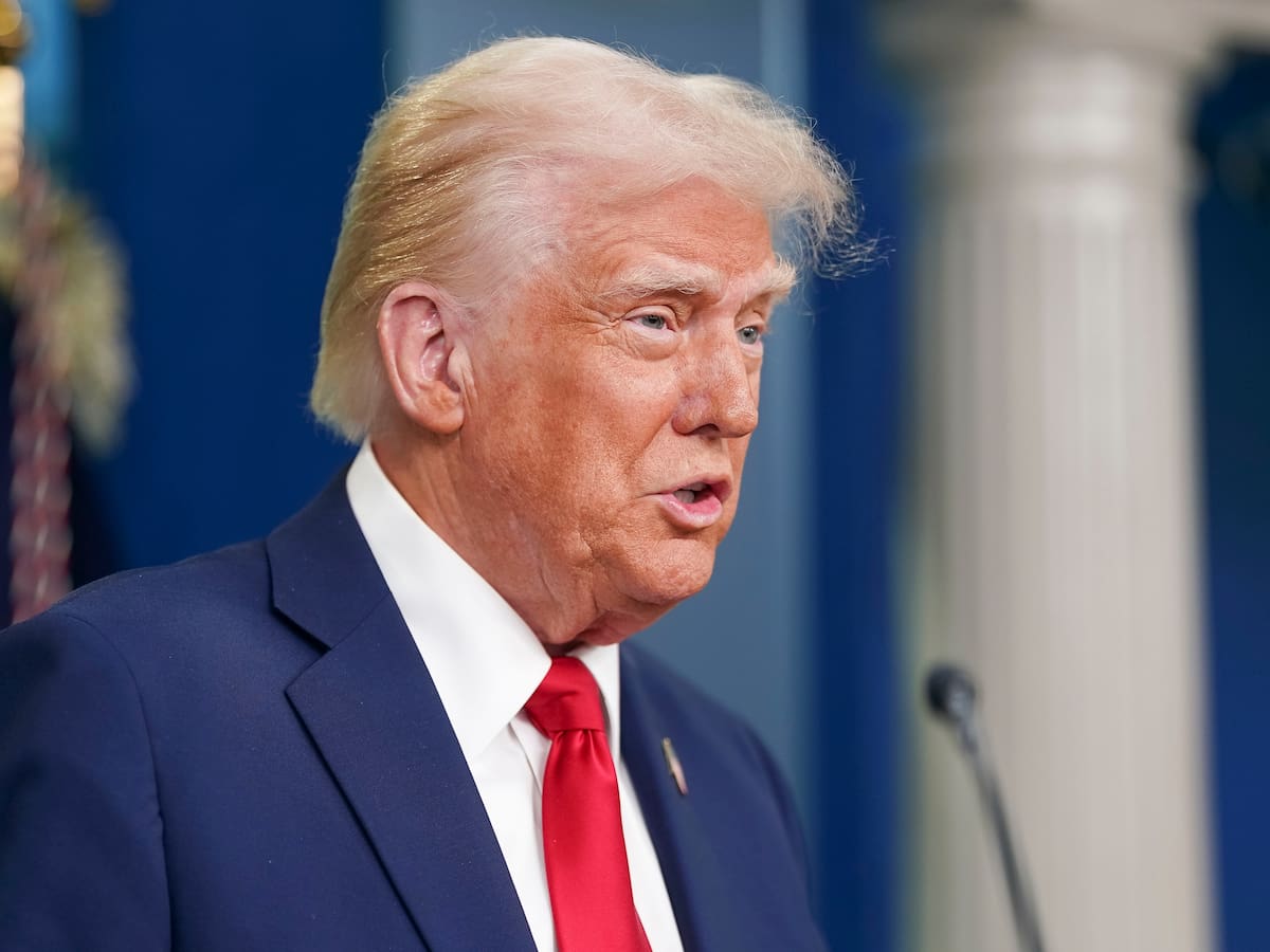 Trump decide que EE.UU. está en un “conflicto armado” formal con los carteles de la droga