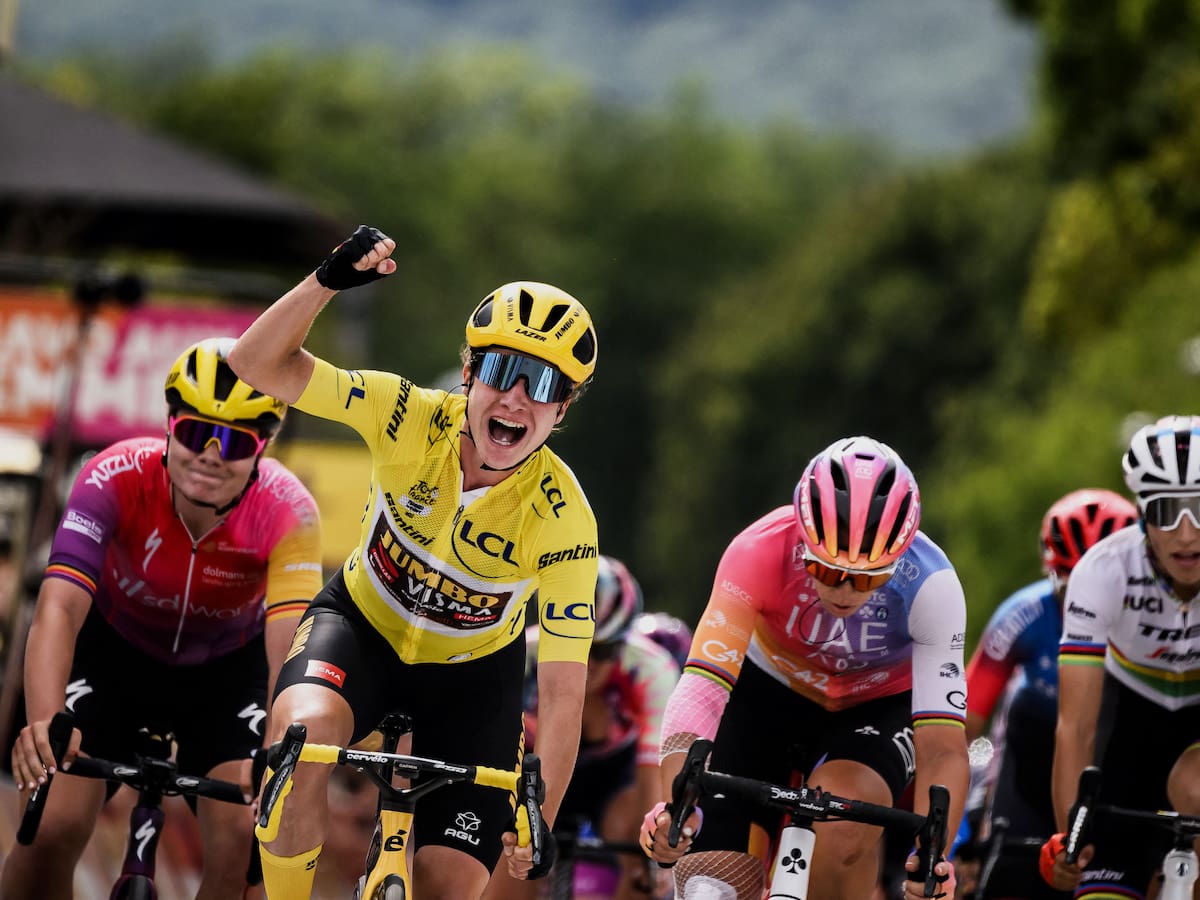 Laura Ruiz, la voz de la transmisión del Tour de Francia