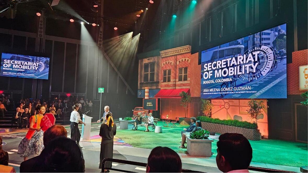 Premios a la Excelencia en Seguridad Vial de Bloomberg. Foto: Alcaldía