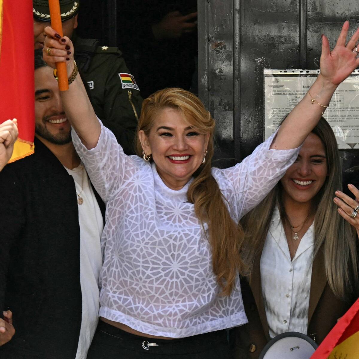 Expresidenta de Bolivia Jeanine Áñez salió de prisión tras anulación de condena