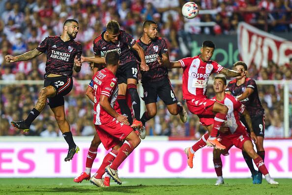 El River Plate se estrena con una inesperada derrota ante Unión. Foto: Getty