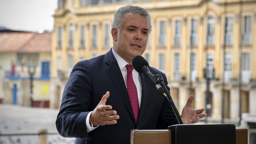 El jefe de Estado lideró ese diálogo con estudiantes con el propósito de construir acuerdos, soluciones y un ‘Pacto por la Juventud’. Foto: Cortesía Presidencia