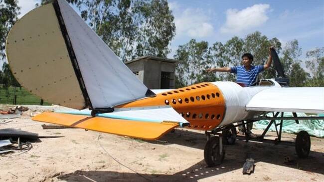 Long es un mecánico entrenado que dirige su propio garaje.. Foto: BBC Mundo