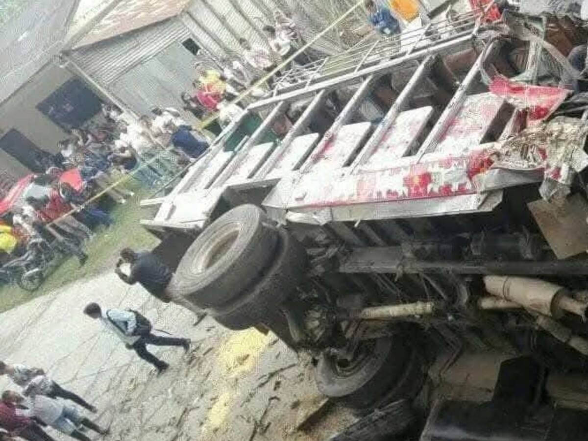 Accidente de un bus en Cauca dejó dos muertos y 35 heridos
