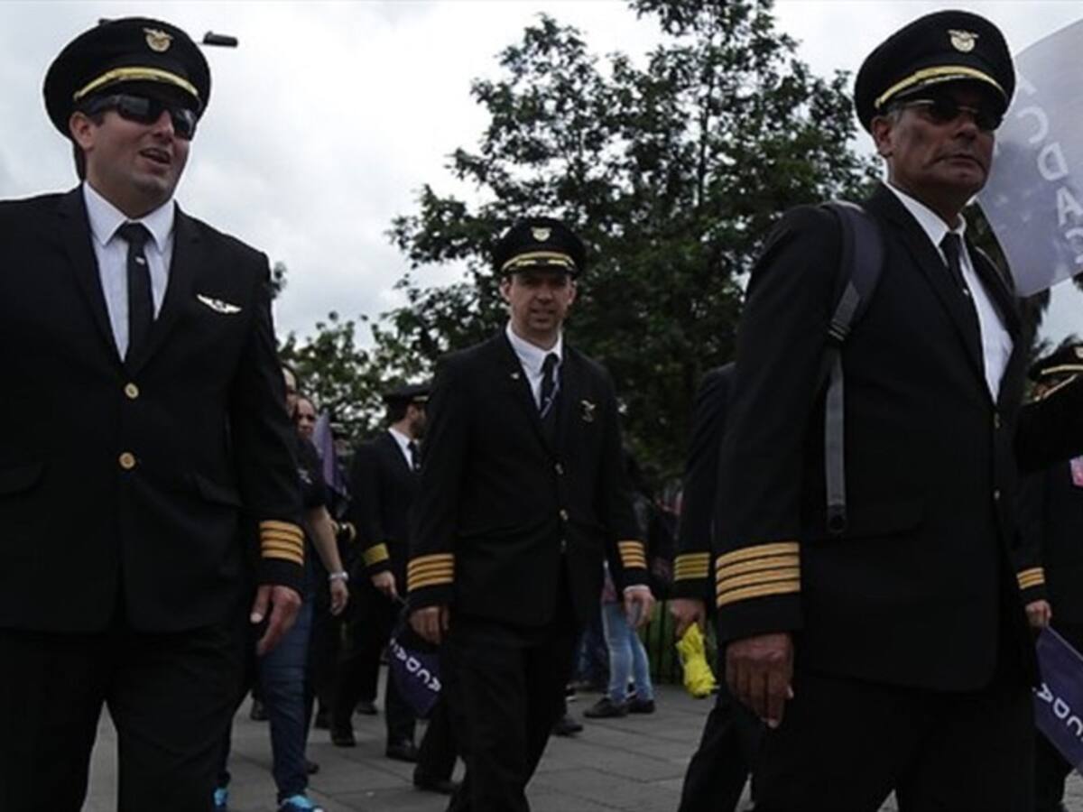 Avianca sigue con reincorporación de pilotos de la Acdac a sus labores