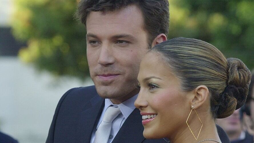 Un beso apasionado en Instagram confirma el regreso de Jennifer López y Ben Affleck. Foto: Getty Images