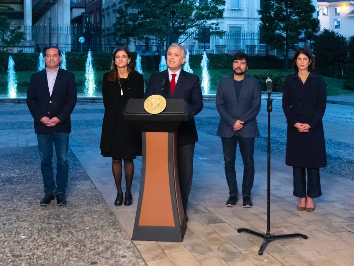 Gobierno suscribe convenio para operación del canal del Puerto de Barranquilla