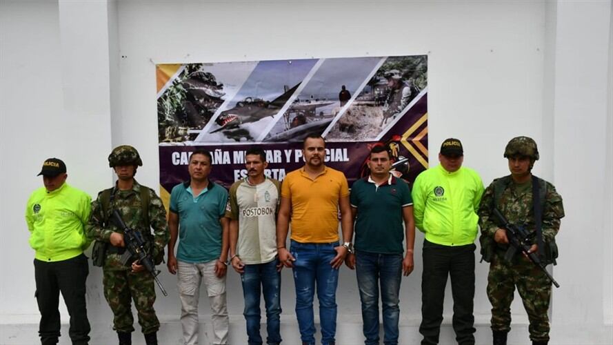 Capturados cuatro presuntos integrantes de 'Los Pelusos'en Norte de Santander. Foto: Cortesía
