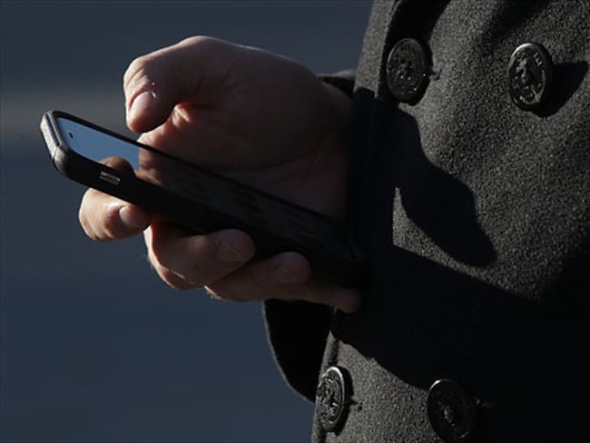 Pensionados podrán acceder desde su celular al portafolio de beneficios de Davivienda / imagen de referencia. Foto: Getty Images